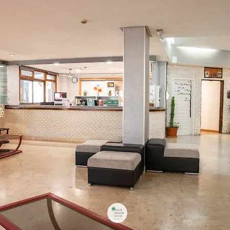 Отель Palm Club