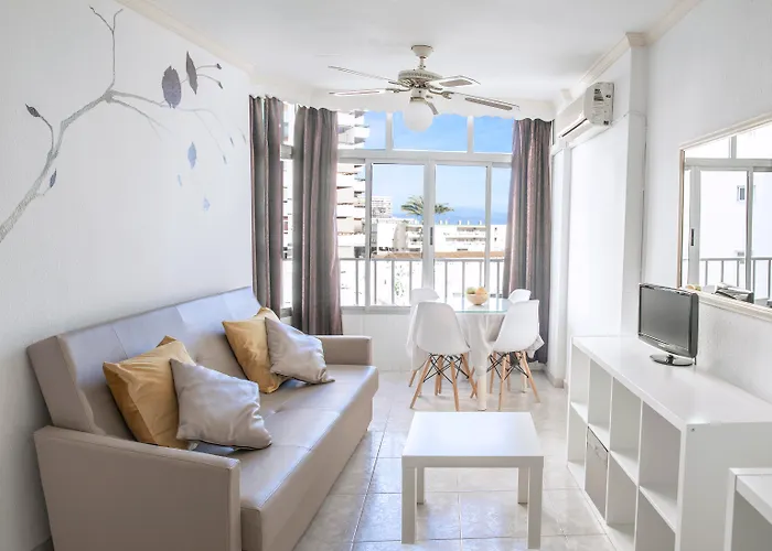 Palm Beach Club Apartamentos Hotel *