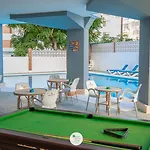 Palm Club